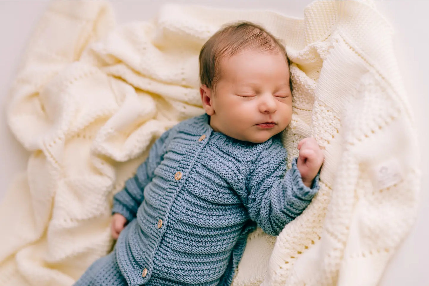 Ekru Pläd Filt av Ekologisk Bomull för Baby - Mjuk och Mysig Babyfilt från Barcelona