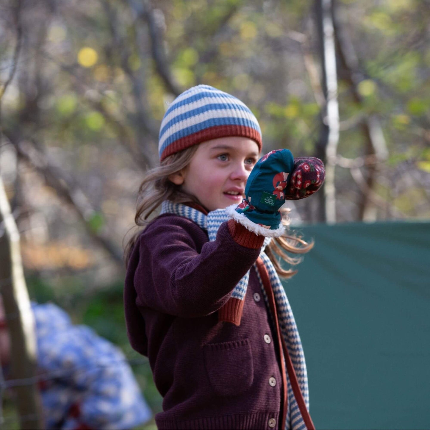 Little Green Radicals EU - Red Foxes Sherpa Lined Mittens