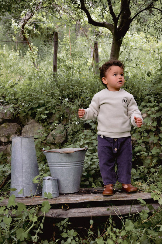 Sweatshirt för baby & barn – Gardener’s Club-broderi i ljus beige bomull