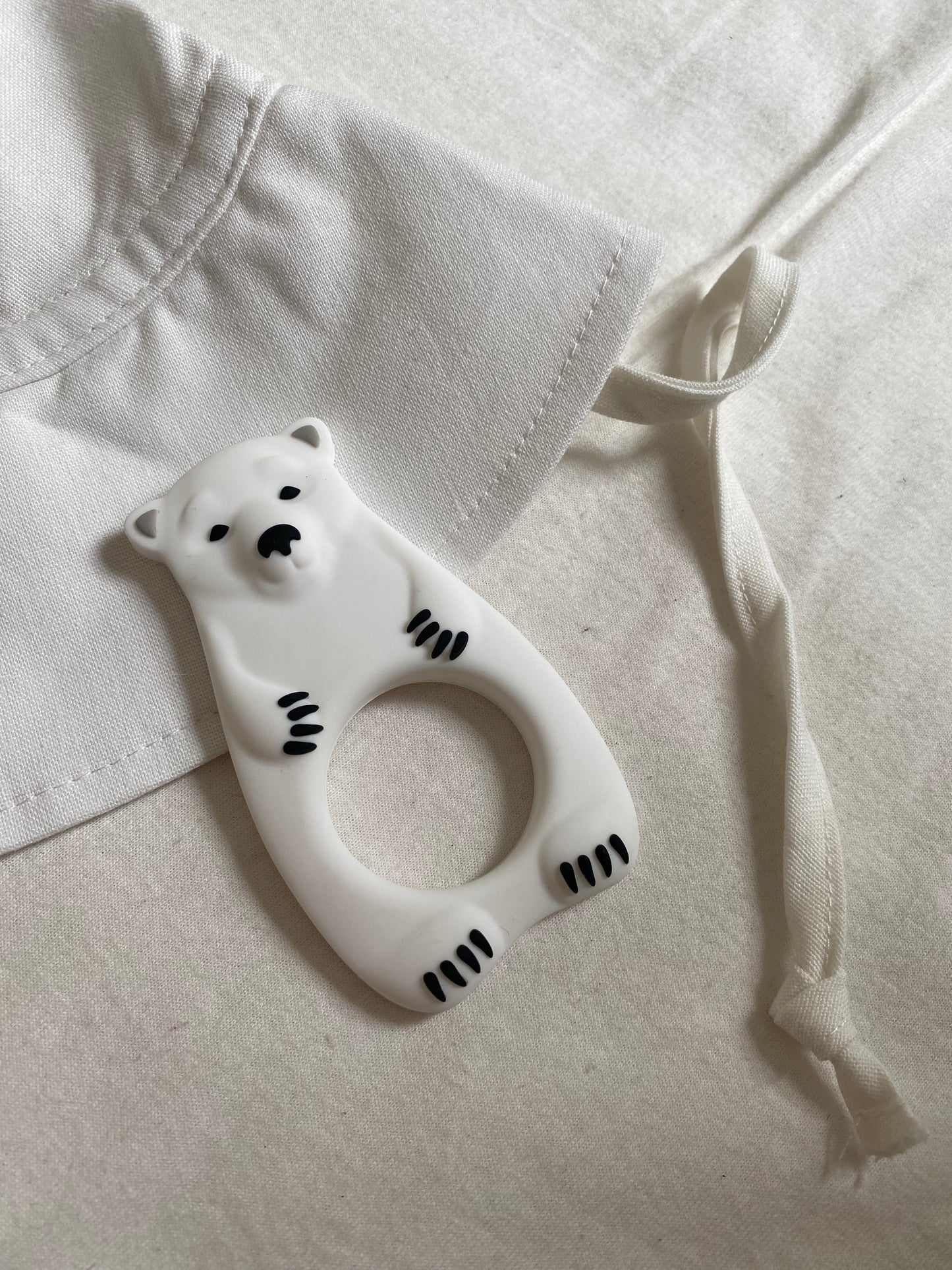 Bara Baby Silikonisbjörn Baby Teether - Nordisk stil, perfekt för nyfödda, lindrande vid tandning, ekologiskt och säkert, BPA-fri