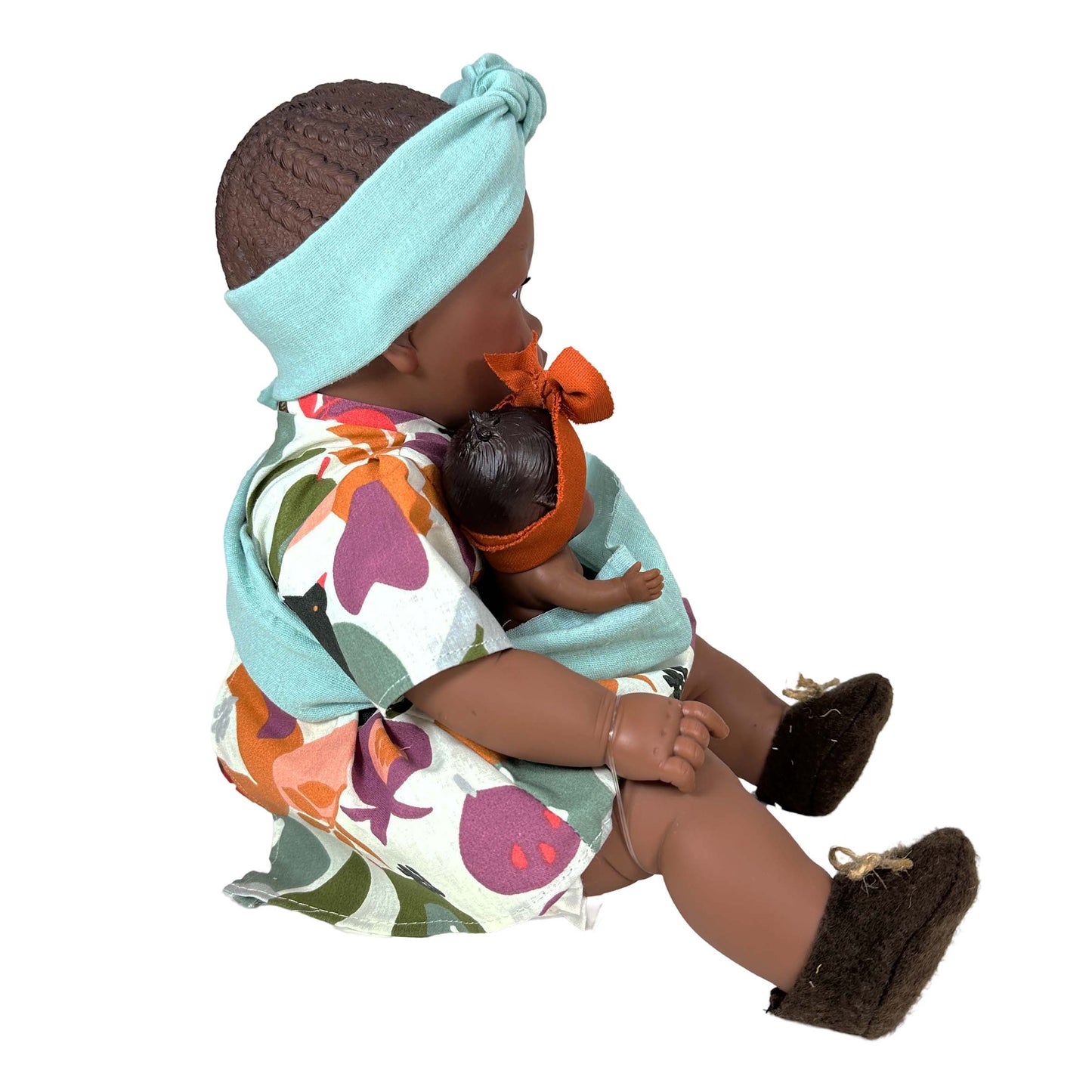Docka med baby – ALIKA (40 cm) handgjord i Spanien