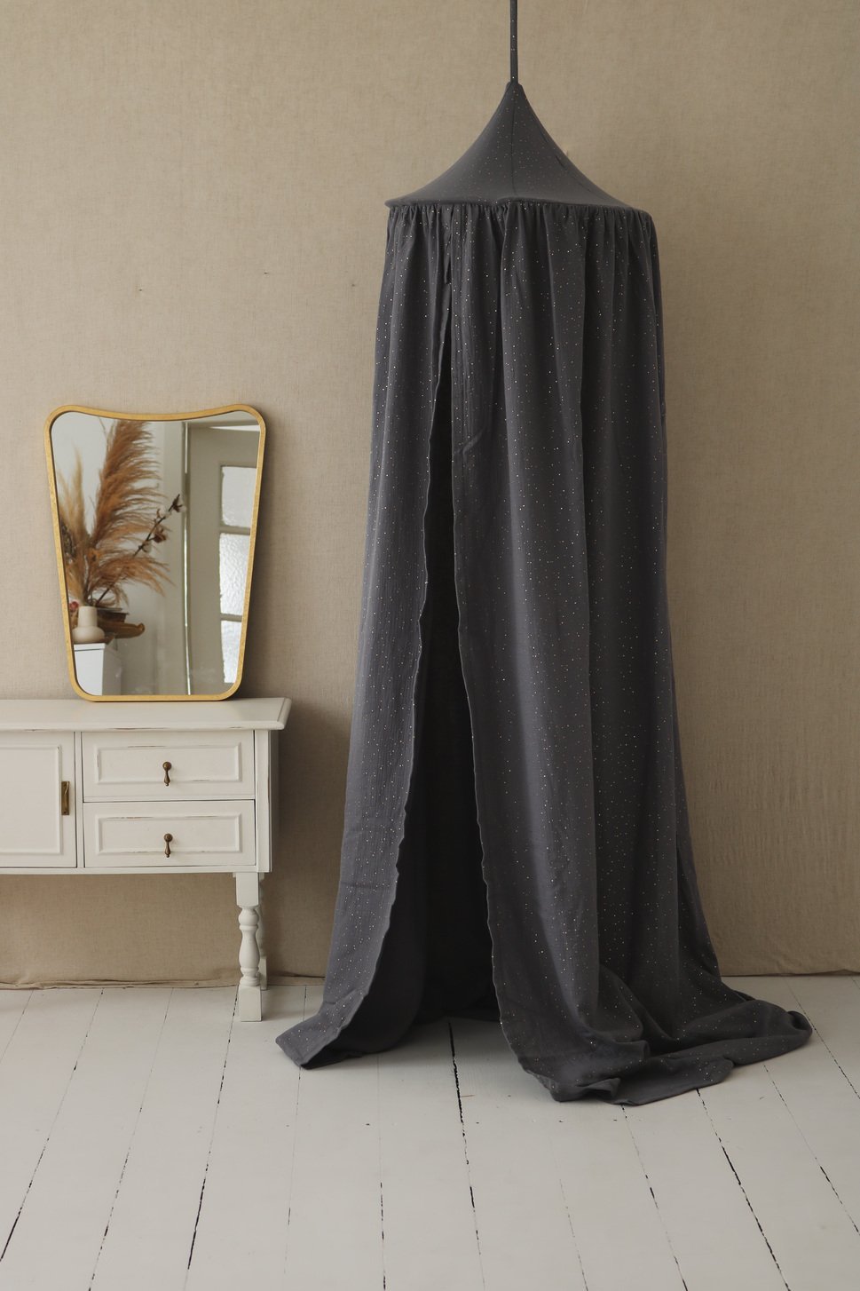Sänghimmel barn – Antracit & Guld i 100 % bomull (Ø50 × H240 cm) | Moi Mili