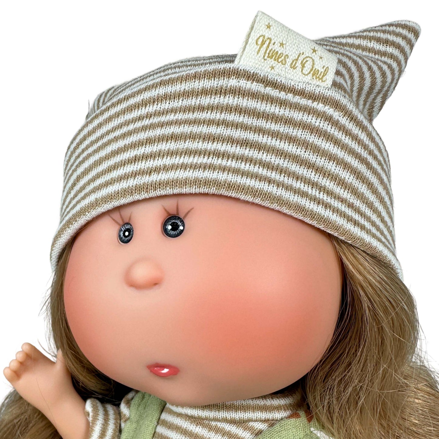 Docka “Mia – My Doll Farmer” 30 cm – handgjorda badbar vinyl