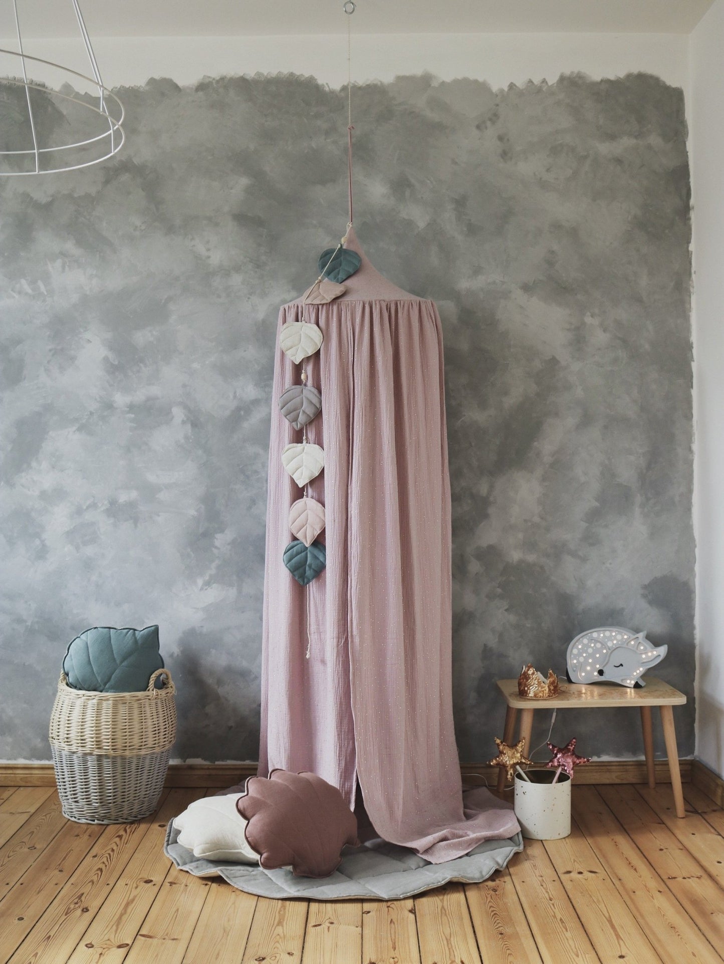 Sänghimmel barn – Rosa & Guld i 100 % bomull (Ø50 × H240 cm) | Moi Mili