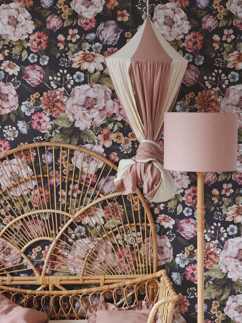 Sänghimmel barn – Puderrosa Cirkus i bomull & lin (Ø50 × H240 cm) | Moi Mili
