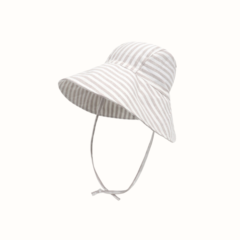 Storbrättad solhatt för bebisar och småbarn till vår/sommar! Bucket Hat i bomullslinne för stranden från 2m-4år