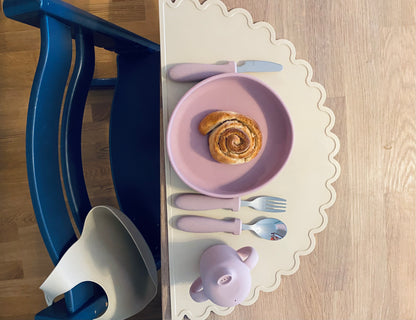 Baby-led weaning upplevelsemat - Babyplacemat i silikon för bordskydd, barnservis, vattentät, mjuk, enkel att rengöra (45,5 x 25 cm)