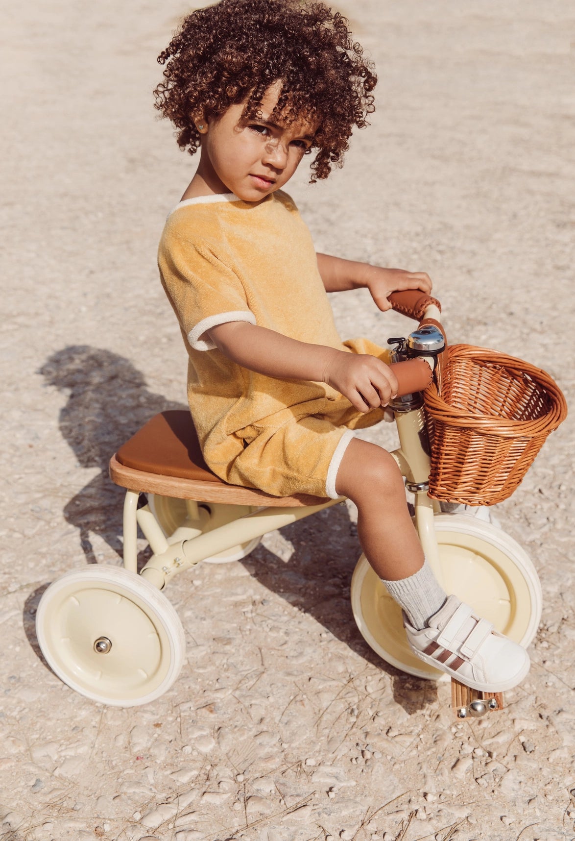 Cream Trehjuling Banwood Trike Premium Barn Cykel Pedaler 2–6 år Skandinavisk Design