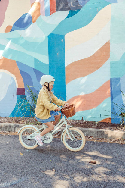 Banwood – 16" Classic Barncykel Vintage Pale Mint | Retroinspirerad Barncykel med Korg