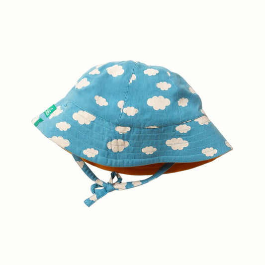 Solhatt Baby Blue Clouds – Ekologisk Reversibel Solhatt i Bomull