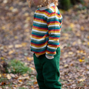 Stickad barntröja – Honeycomb Rainbow – Little Green Radicals EU – produktbild 10