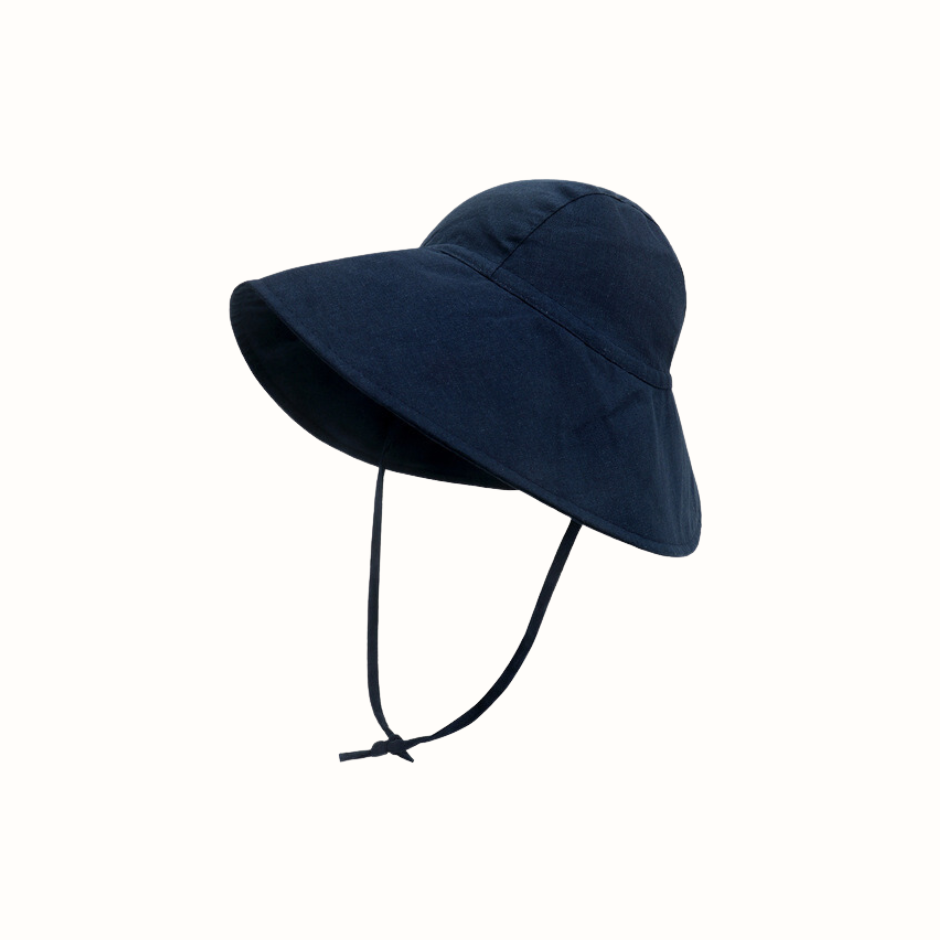 Wide-brimmed sun hat for babies and toddlers for spring/summer! Bucket Hat in cotton linen for the beach from 2m-4 years