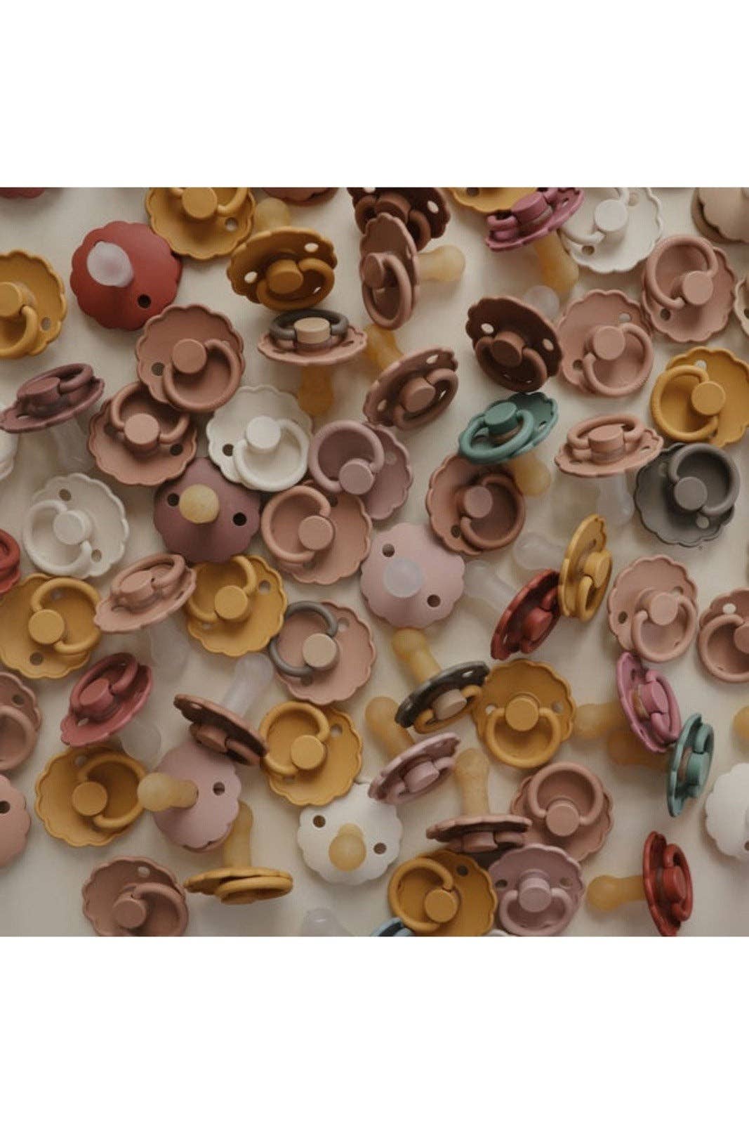 Daisy Napp – Soft Lilac 0-6m | Naturgummi Latex | Tillverkad i Danmark | BPA-fri