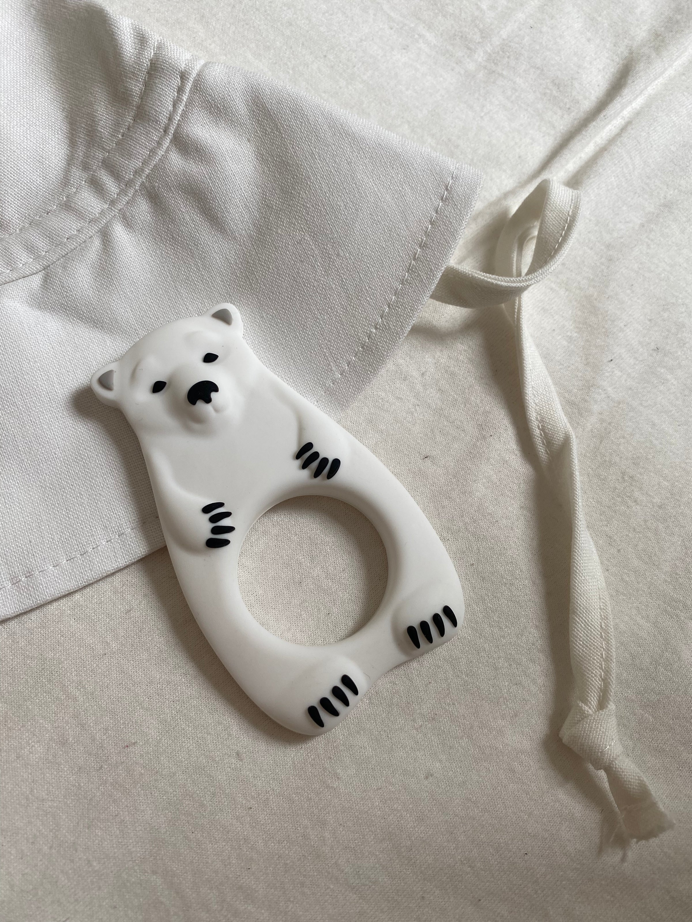 Silikonbitring Isbjörn för baby – BaraBaby – detaljbild 2