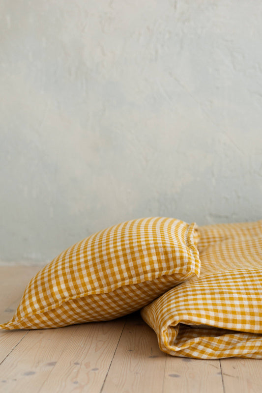Ekologiskt Barnpåslakanset i Muslin – Mustard Gingham | TISU – Rutigt 100% Bomull