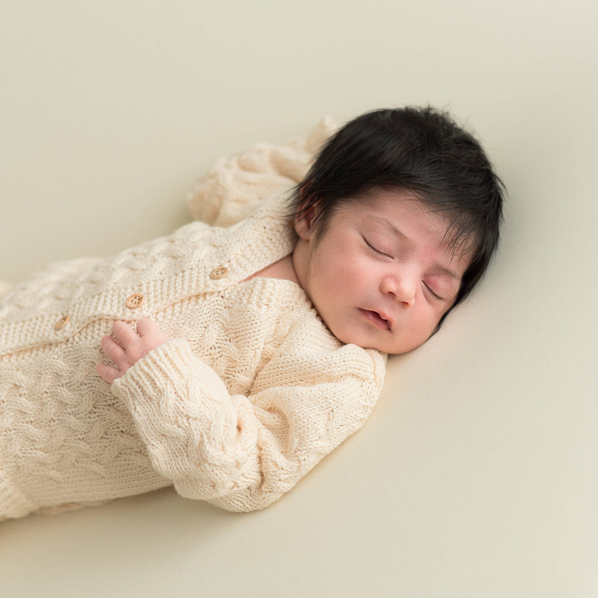 Stickat babyset Ecru i ekologisk bomull | Micu Micu – produktbild 2