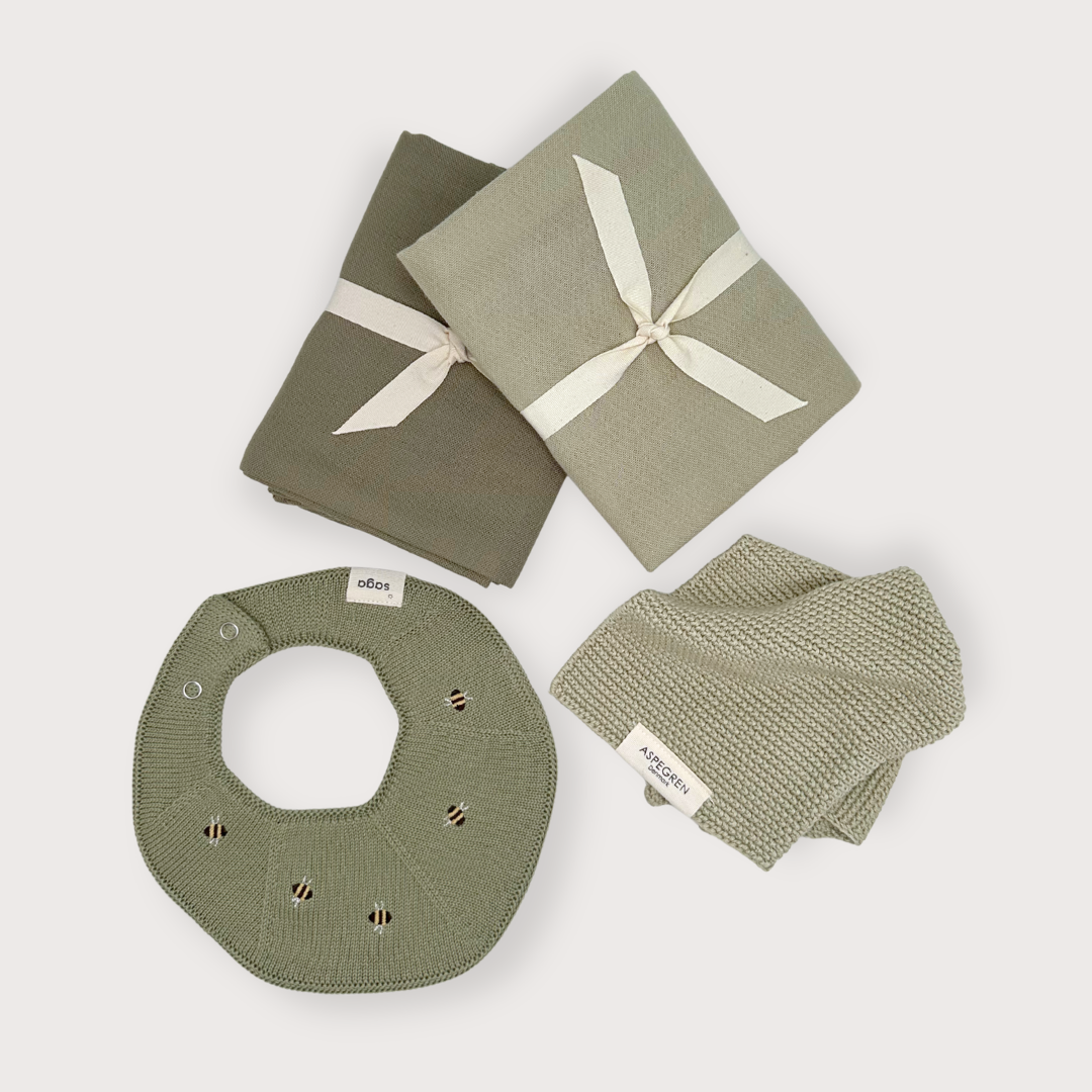 Newborn Gift Box Forest Moss – organic cotton | Saga Copenhagen
