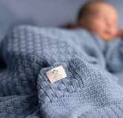 Babyfilt Bara Blue i ekologisk bomull – BaraBaby – detaljbild 5