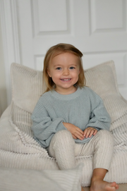 Stickad oversized tröja i bomull – barn – BaraBaby