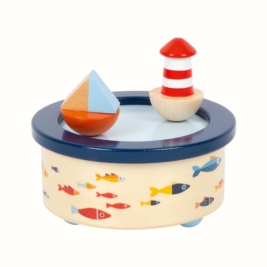 Speldosa i trä – Great Ocean med fyr & segelbåt