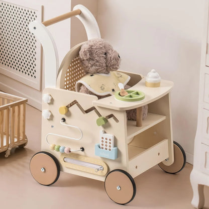 Gåvagn i trä – rattan look med aktivitetscenter & förvaring