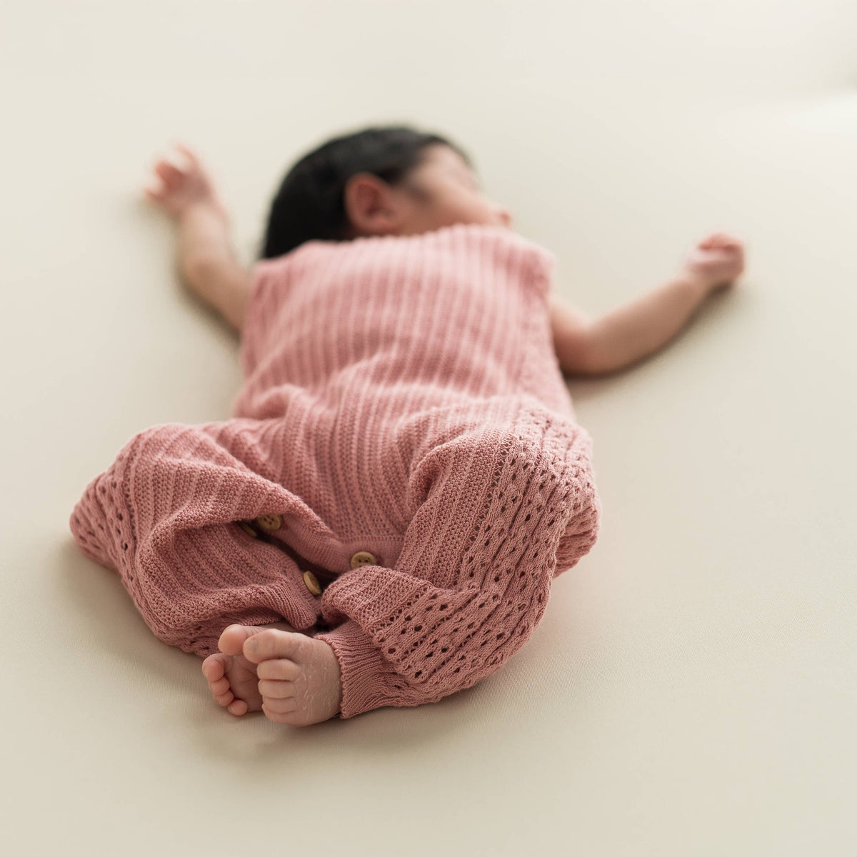 Babyromper Bubblegum Pink i ekologisk bomull | Micu Micu – produktbild 5