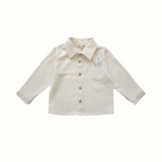Broderad barnskjorta beige/blå – Eli & Nev – Eli & Nev