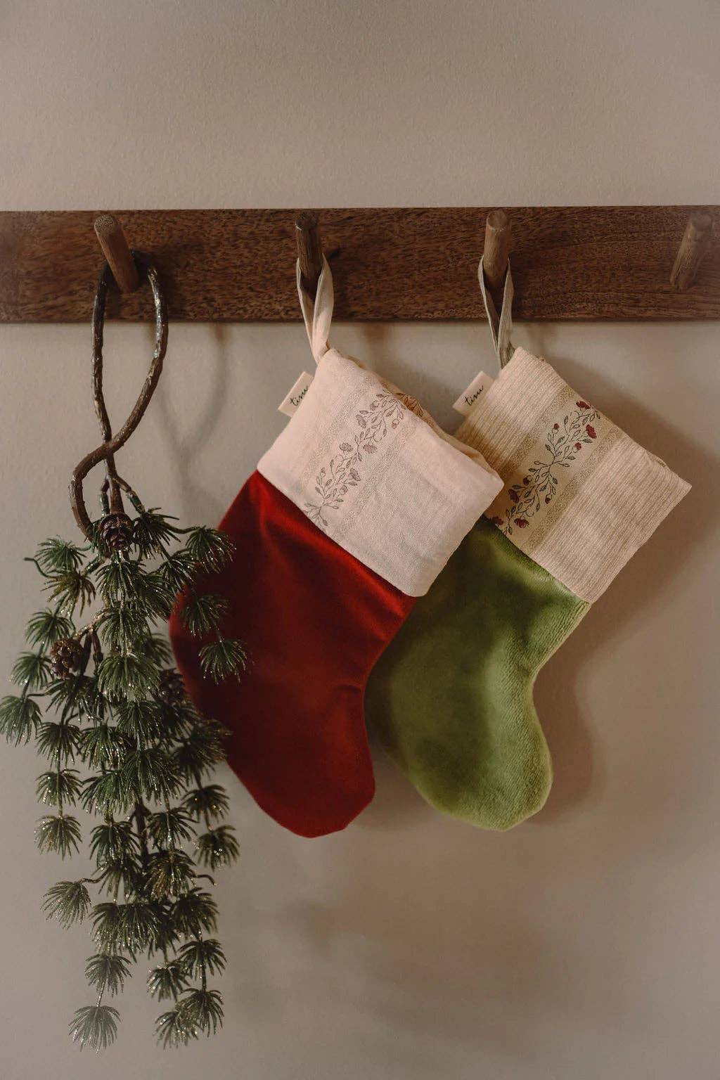 Handgjord julstrumpa 23 cm – Olive – TISU – produktbild 5