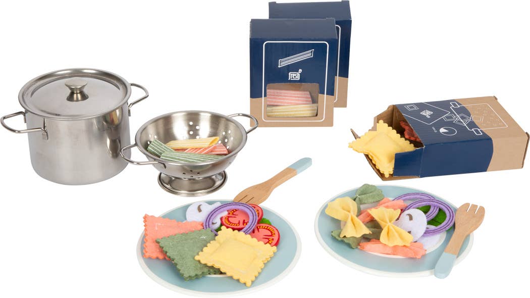 Pasta Chef Set – leksaksmat & kökstillbehör i trä/filt