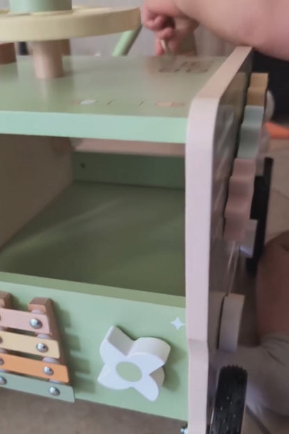 Gåvagn i trä med aktivitet – Farm Cart bondgårdstema | CE-märkt