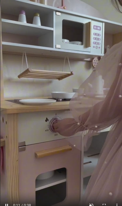 Barnkök i trä – Rosa Komplett med tvättmaskin & realistiska tillbehör (3+)