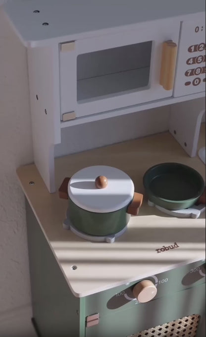 Barnkök i trä – Vintage Green med isdispenser (3+) | leksakskök med tillbehör