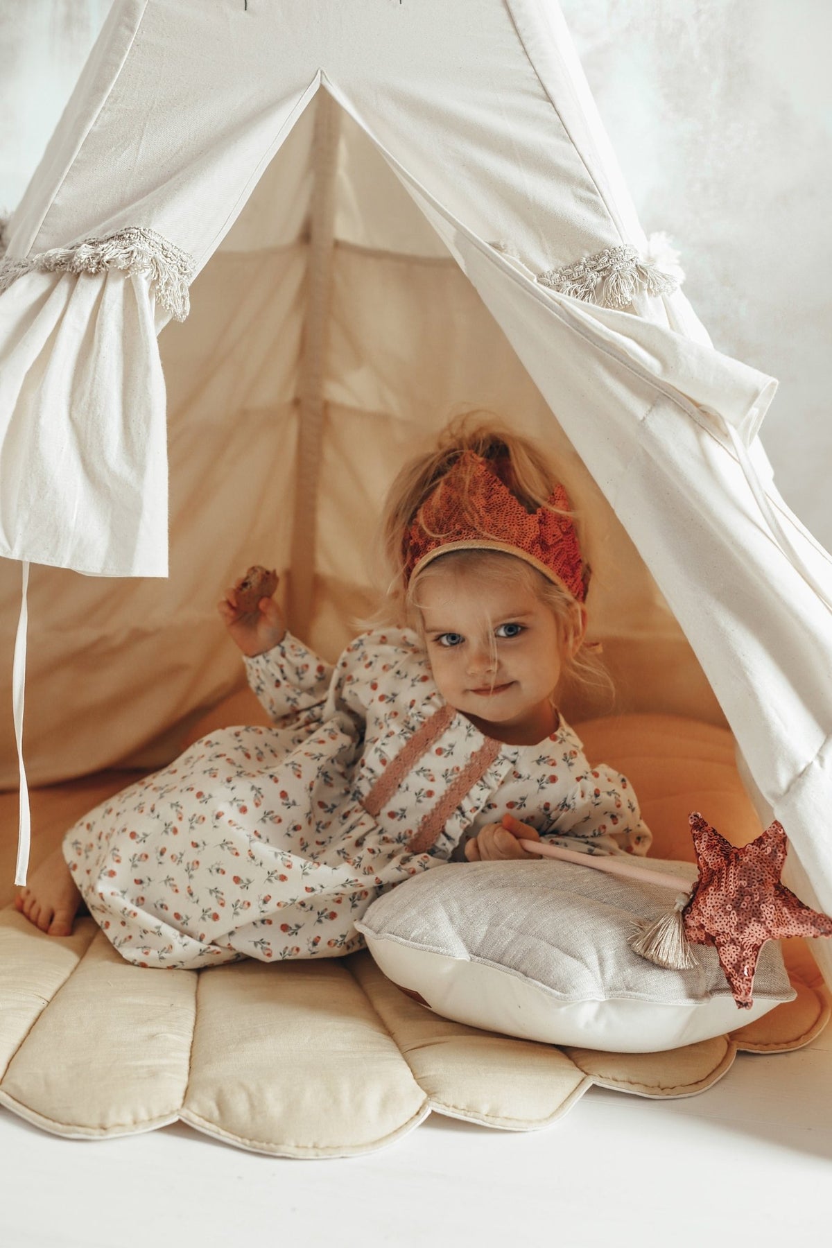 Tipitält med volanger – Folk – Moi Mili – BaraBaby – produktbild 2